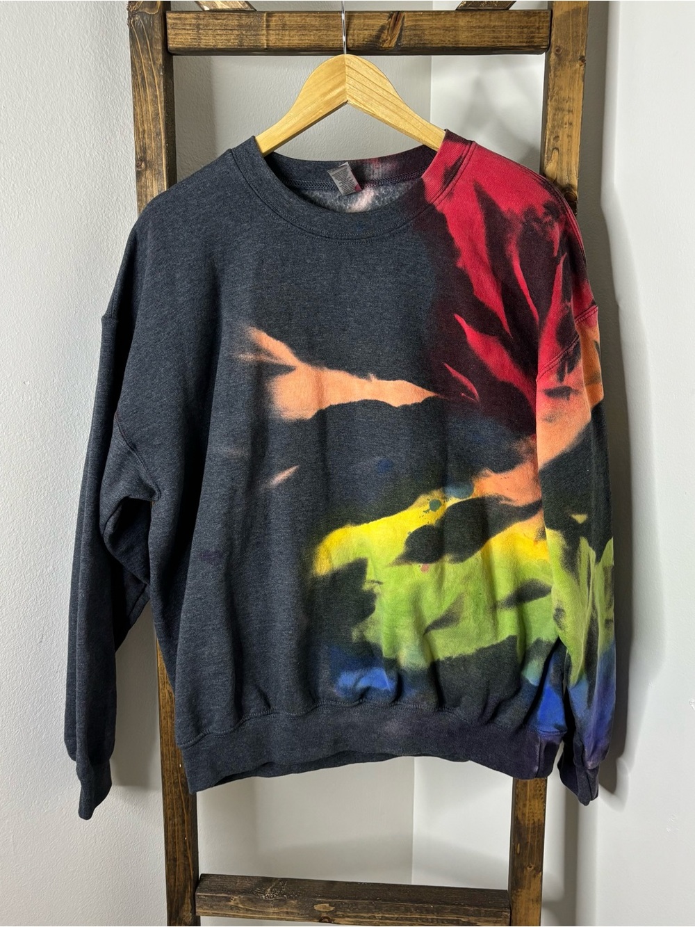 Gildan Reverse Tie Dye Crewneck Sweatshirt Size L